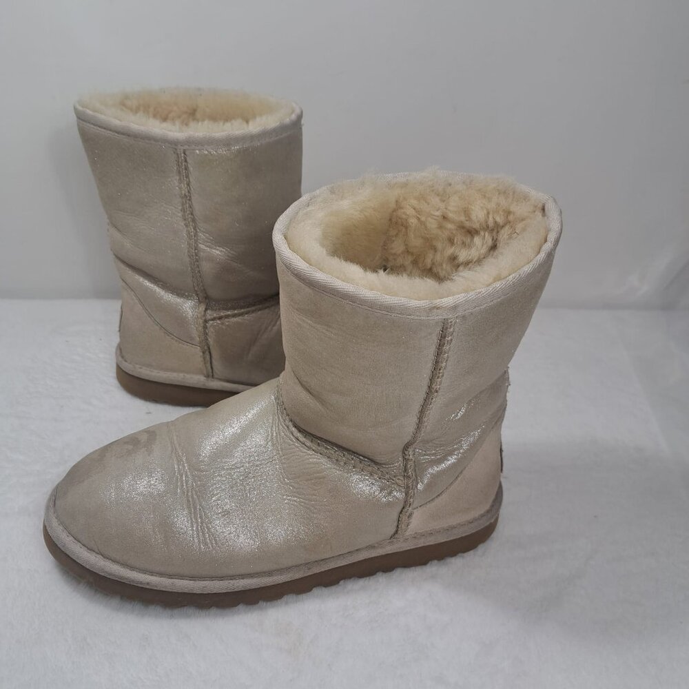 UGG Australia Women's Size 6 Classic Short Gray Boots S/N 1000792 - Picture 3 of 12